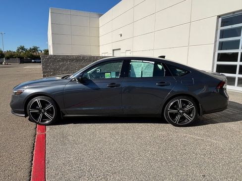 Used 2026 Honda Accord SE image 8