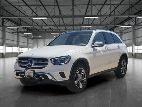 Used 2022 Mercedes-Benz GLC 300 image 1