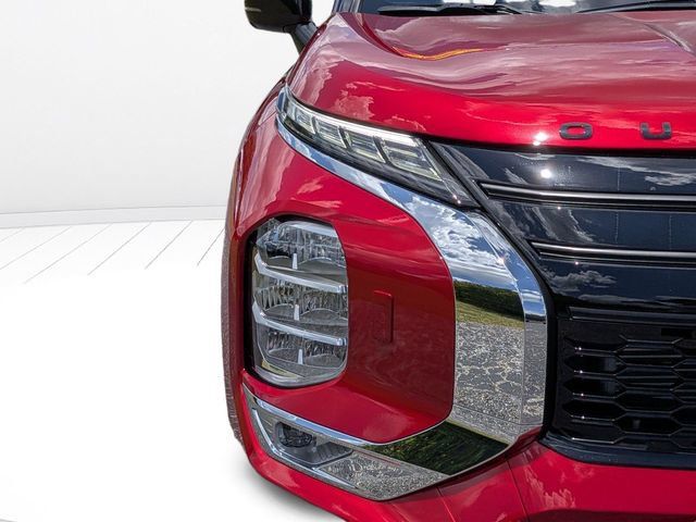 New 2026 Mitsubishi Outlander AWD image 9