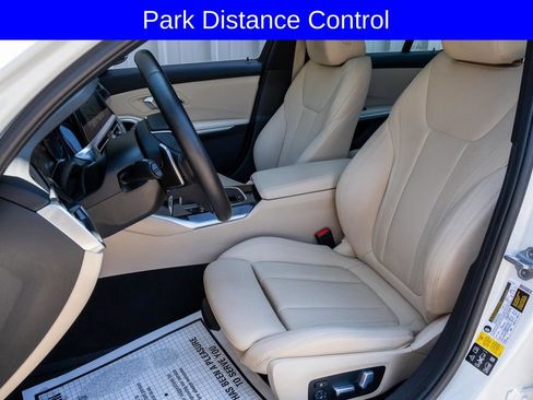 Used 2021 BMW 330i xDrive Sedan w/ Convenience Package AWD/4WD image 13