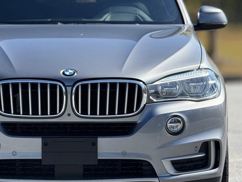 Used 2018 BMW X5 xDrive50i w/ Executive Package image 14