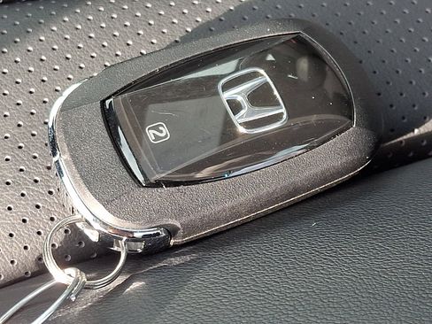 Certified 2025 Honda Accord EX-L image 3