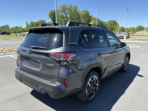 New 2026 Subaru Forester Premium AWD/4WD image 7