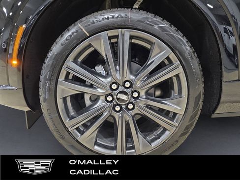 New 2026 Cadillac Optiq Sport 2 image 9