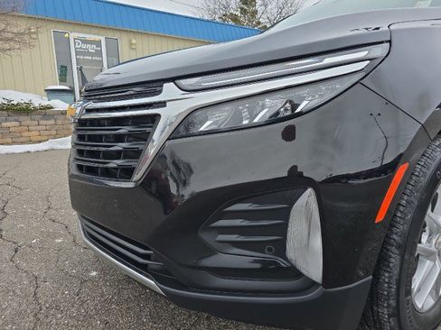Used 2024 Chevrolet Equinox LT image 9