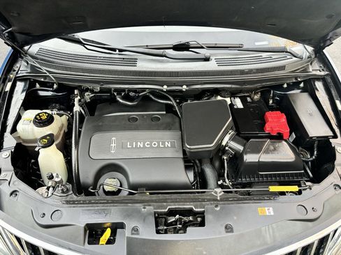 Used 2012 Lincoln MKX AWD image 29