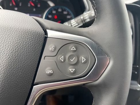 Certified 2023 Chevrolet Traverse LT FWD image 21