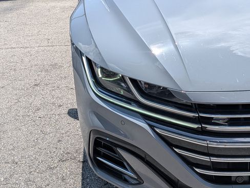 Used 2023 Volkswagen Arteon SEL Premium AWD/4WD image 10