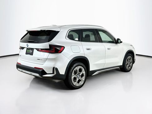 Used 2026 BMW X1 xDrive28i AWD/4WD image 9