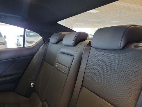 Used 2023 Lexus IS 300 w/ Comfort Package RWD image 13