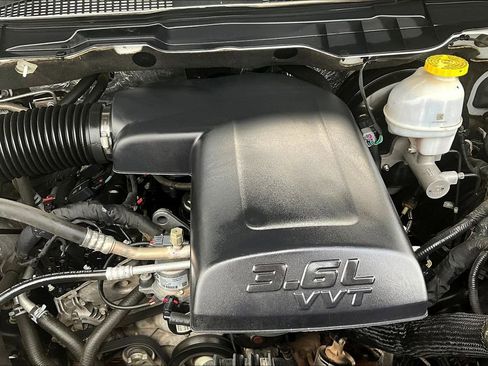 Used 2023 RAM 1500 Classic SLT w/ Electronics Group image 33