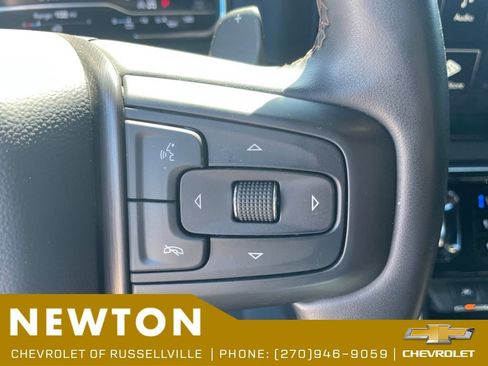 Used 2024 GMC Sierra 1500 AT4 w/ Technology Package AWD/4WD image 15