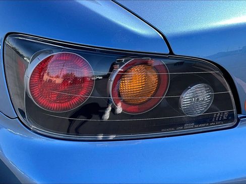 Used 2004 Honda S2000 image 22