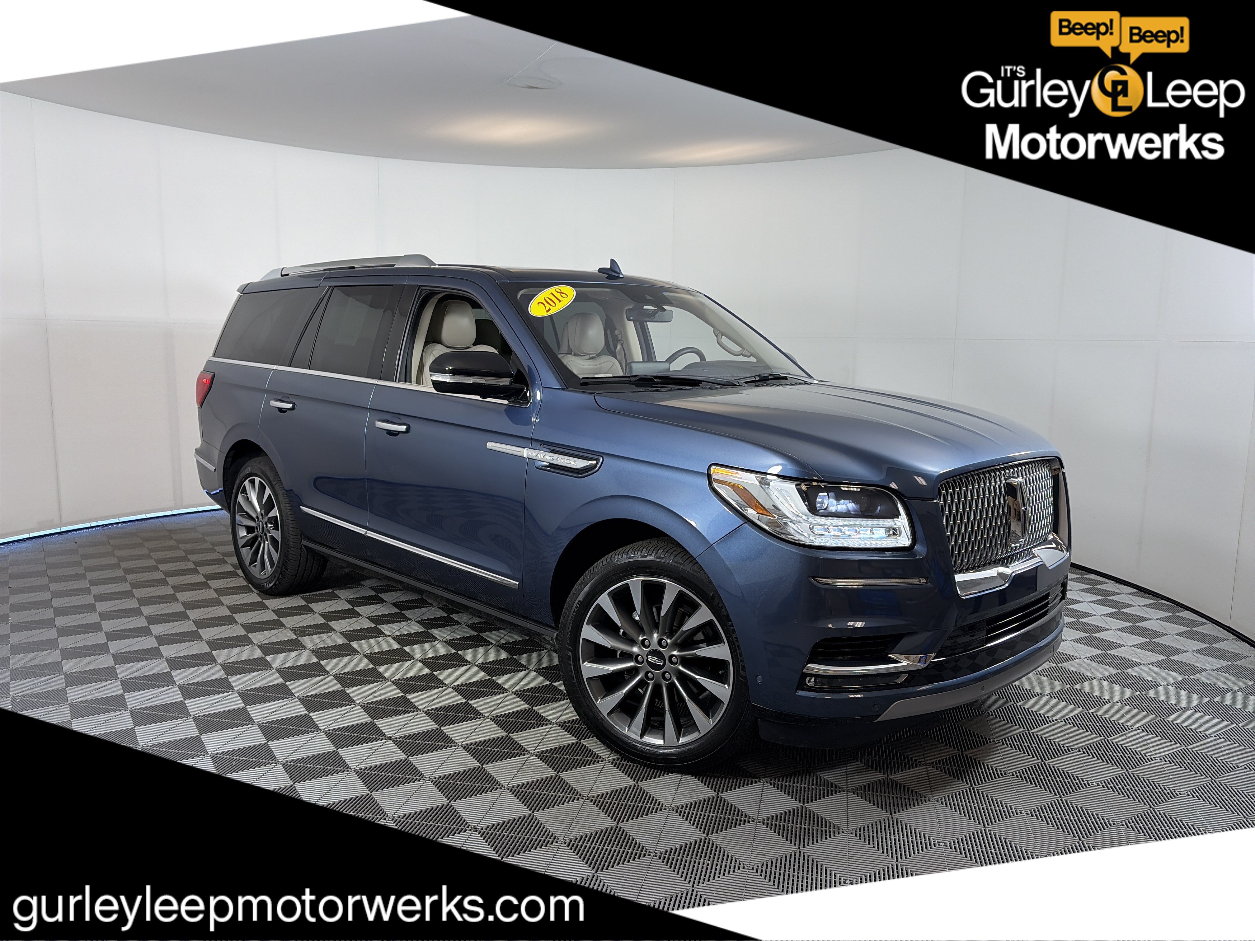 Used 2018 Lincoln Navigator Select w/ Technology Package AWD/4WD image 1