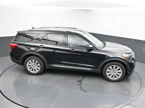 Used 2023 Ford Explorer Limited w/ Limited Technology Package AWD/4WD image 29