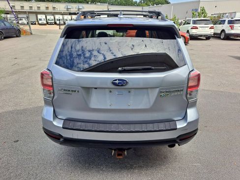 Used 2017 Subaru Forester 2.5i Limited AWD/4WD image 6