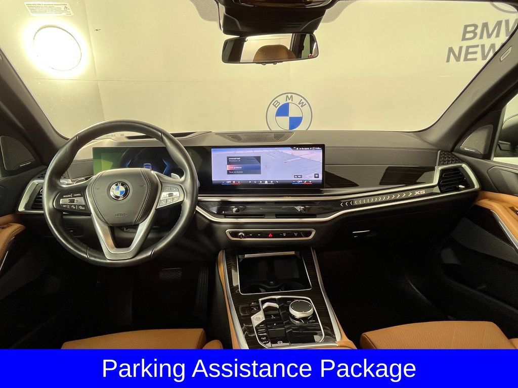 Certified 2024 BMW X5 xDrive40i w/ Premium Package AWD/4WD image 4