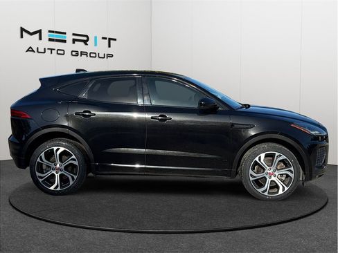 Used 2018 Jaguar E-PACE First Edition image 10