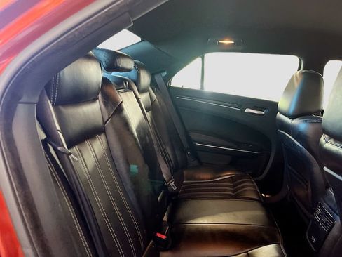 Used 2021 Chrysler 300 S RWD image 27