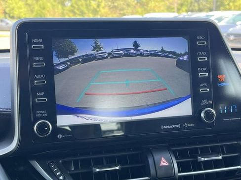 Used 2019 Toyota C-HR Limited FWD image 29