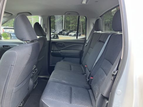 Certified 2025 Honda Ridgeline Sport image 32