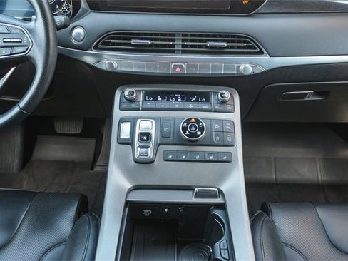 Certified 2022 Hyundai Palisade Calligraphy w/ Winter Package image 15