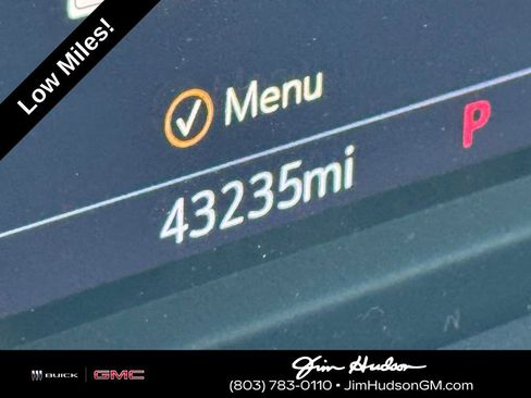 Used 2022 Chevrolet Silverado 2500 High Country w/ Z71 Off-Road Package image 3