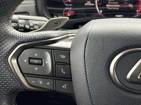 Used 2023 Lexus LX 600 F Sport AWD/4WD image 31