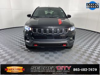 Used 2024 Jeep Compass Trailhawk w/ Trailhawk Convenience Group video 2