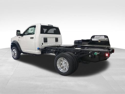 New 2026 RAM 4500 Tradesman w/ Chrome Appearance Group AWD/4WD image 6