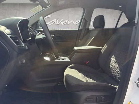Used 2024 Chevrolet Equinox LT w/ LPO, Floor Liner Package FWD image 19