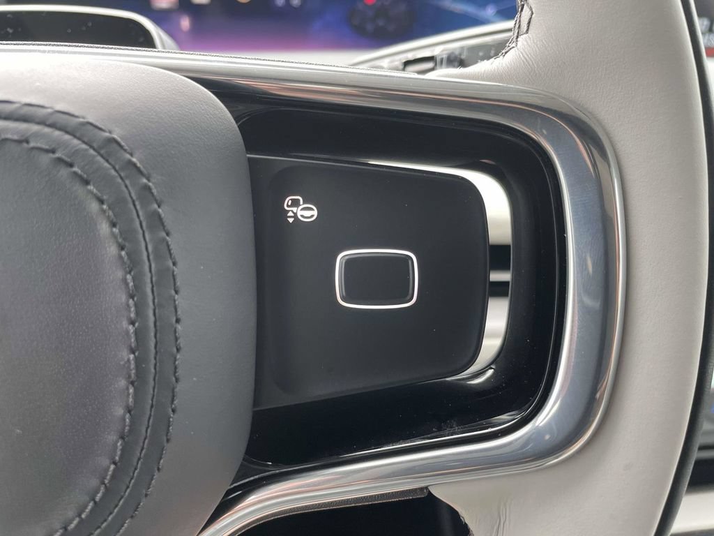 New 2026 Lincoln Navigator Premiere AWD/4WD image 23