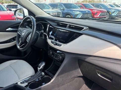 Certified 2023 Buick Encore GX Select image 17