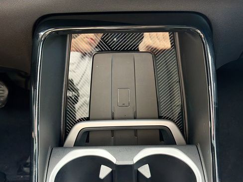 Certified 2025 BMW X2 xDrive28i w/ Convenience Package image 31