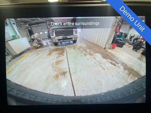 New 2026 Jeep Wrangler Willys AWD/4WD image 17