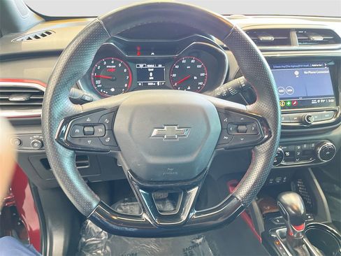 Used 2023 Chevrolet TrailBlazer RS w/ Convenience Package image 11