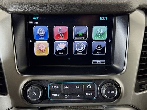 Used 2019 Chevrolet Tahoe LT w/ Luxury Package image 14