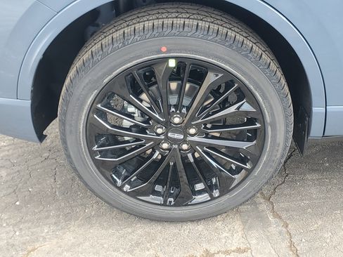 New 2026 Lincoln Corsair Reserve w/ Jet Appearance Package image 5