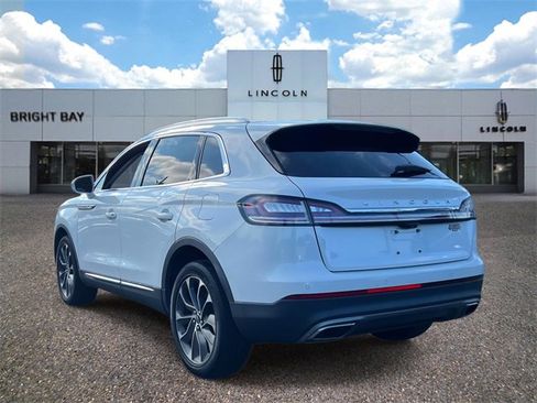 Certified 2022 Lincoln Nautilus Reserve image 4