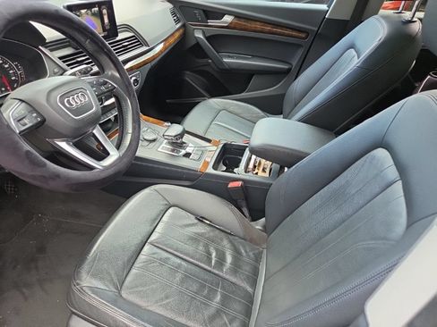 Used 2018 Audi Q5 2.0T Premium Plus w/ Premium Plus Package AWD/4WD image 10