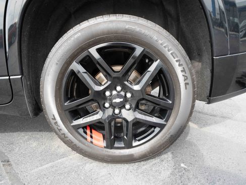 Used 2021 Chevrolet Traverse Premier w/ Redline Edition AWD/4WD image 30