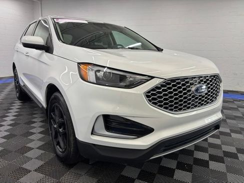 Used 2024 Ford Edge SEL AWD/4WD image 11