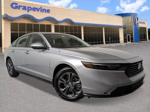 New 2025 Honda Accord EX-L image 9