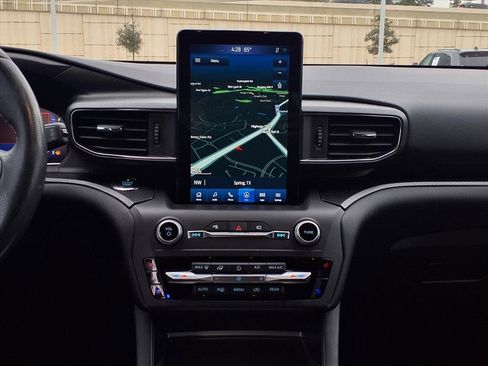 Used 2020 Ford Explorer ST w/ ST Street Pack image 16