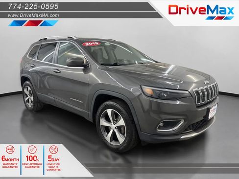 Used 2019 Jeep Cherokee Limited AWD/4WD image 1