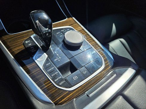 Used 2019 BMW X5 xDrive40i w/ Convenience Package image 32