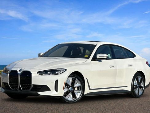 Certified 2023 BMW i4 eDrive35 w/ Premium Package image 1