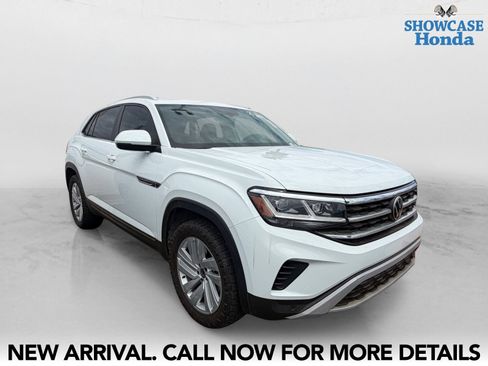 Used 2023 Volkswagen Atlas Cross Sport SE w/ Panoramic Sunroof Package AWD/4WD image 6