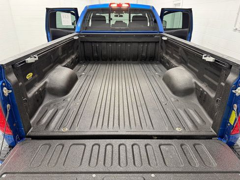 Used 2016 Toyota Tundra SR5 AWD/4WD image 23