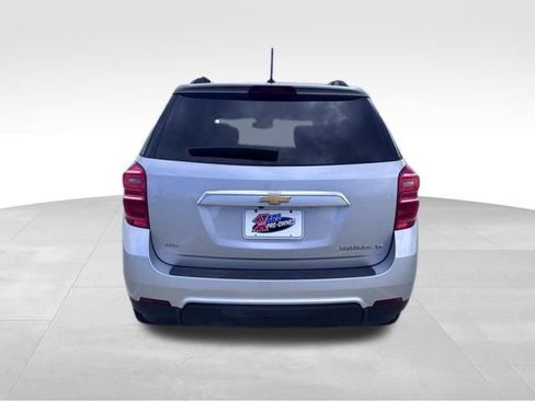 Used 2016 Chevrolet Equinox LT w/ Convenience Package image 4
